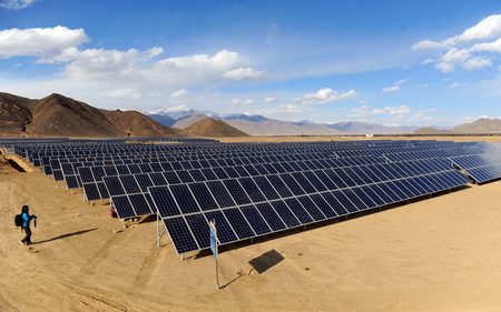 بی توجهی ادارات به تامین ۲۰ درصد برق مصرفیشان از انرژی خورشیدی