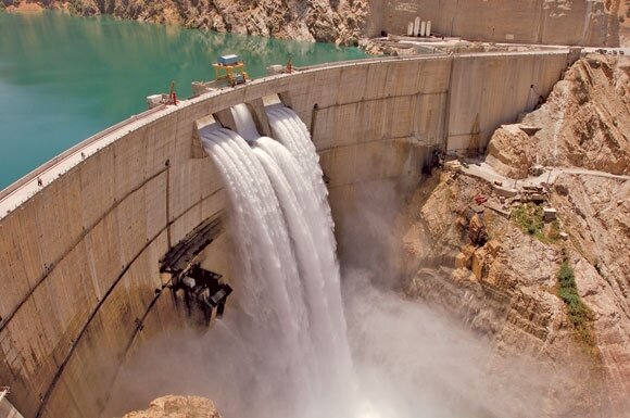 ورودی و خروجی آب سدهای خوزستان در حال کاهش