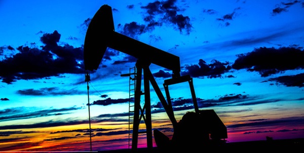 جدال اوپکی ها بر سر کاهش یا افزایش تولید نفت