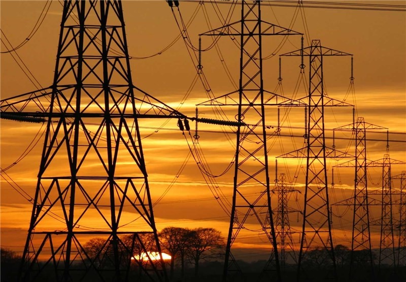 راه توسعه صنعت برق کشور تنها برق فروشی نیست