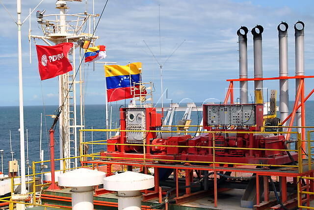 سراشیبی سقوط صادرات نفت ونزوئلا