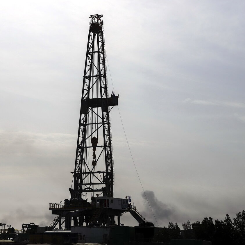 مطالعات جامع ۸ میدان گازی و نفتی به شرکت‌های ایرانی واگذار می شود