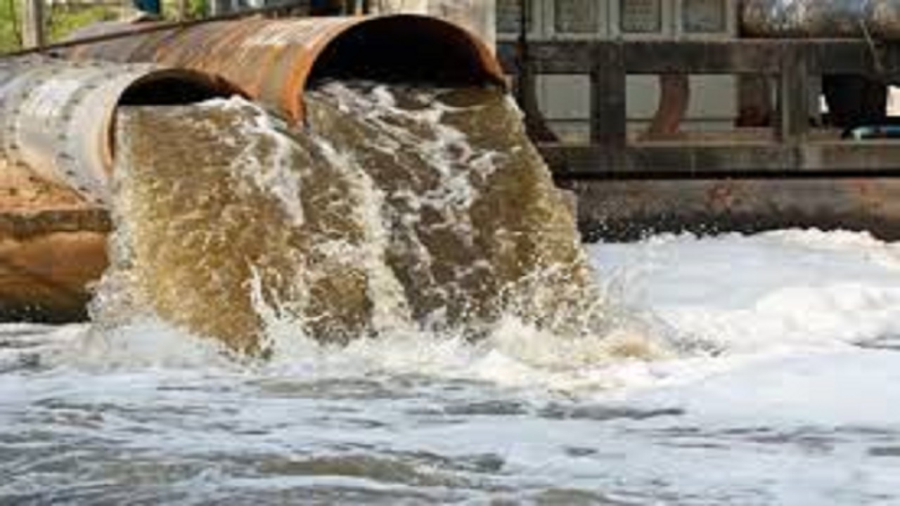 ورود آب های آلوده به کانال های سطحی برخی از نقاط البرز