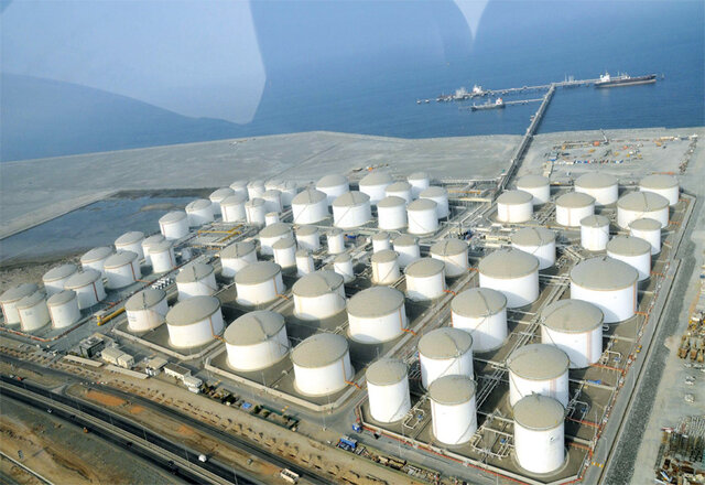 پیشرفت در ساخت بزرگترین تاسیسات ذخیره سازی نفت در خاورمیانه