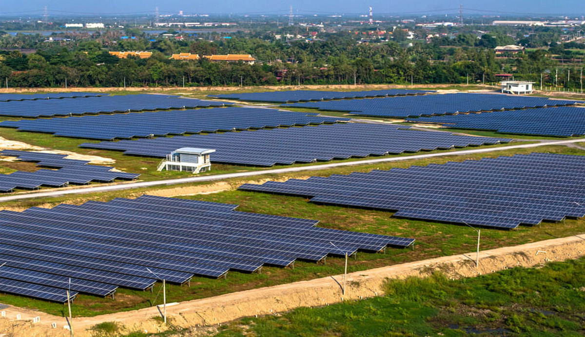 ساخت بزرگترین بزرگ‌ترین مزرعه خورشیدی جهان