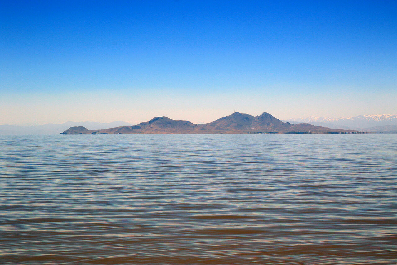 اجرای بزرگ‌ترین طرح آبرسانی دریاچه ارومیه در دولت تدبیر و امید