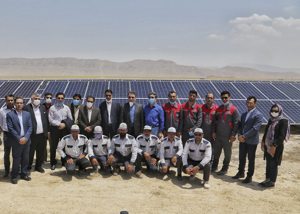 تولید انرژی خورشیدی در فارس با تکیه بر توان داخلی