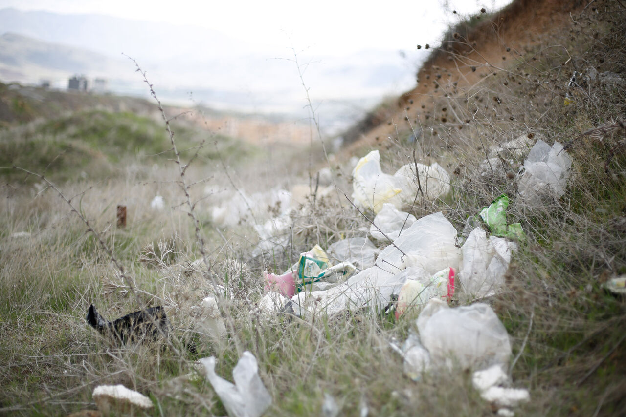 تولید پلاستیک‌ تجدیدپذیر باید برای کمک به محیط زیست