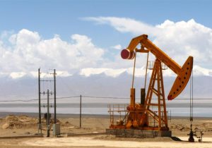 افزایش عرضه و کاهش تقاضا برای صنعت نفت