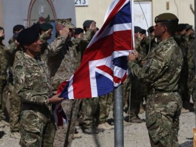 استقرار محرمانه انگلیسی ها در عربستان سعودی برای حفاظت از آرامکو