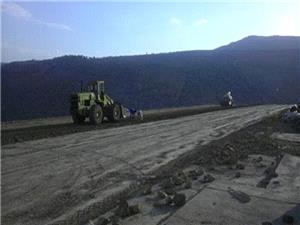 خاک‌های آلوده مرکز انتقال نفت گندمکار پاکسازی می‌شود