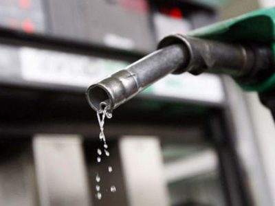 گزارش رویترز از افزایش صادرات فراورده‌های نفتی ایران