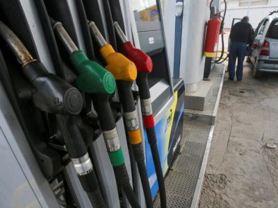 پمپ بنزینهای ترکیه به پیشواز قیمتهای گران‌تر سوخت رفتند