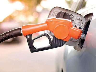 افزایش یک میلیارد لیتری مصرف بنزین در هر سال|اختلاف ۱۳ هزار درصدی قیمت گازوئیل در ایران با کشورهای همسایه