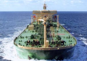 تحقق صادرات ۱.۲ میلیون بشکه‌ای نفت منوط به حل مسائل سیاسی