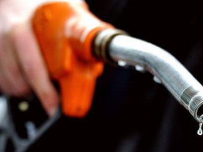 معمای مصرف افسارگسیخته بنزین در 1402/ پیش‌بینی ارزبری 3.5 میلیارد دلاری برای واردات بنزین