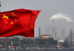 سقوط تولید پالایشگاهی چین به پایین‌ترین رکورد ۵ ماهه