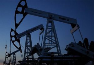 کاهش ۹ درصدی تولید نفت روسیه در بحبوحه‌ جنگ اوکراین