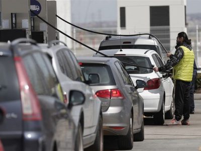رکوردشکنی قیمت بنزین در اسپانیا تا مرز ۲ یورو