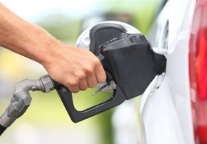 توزیع بنزین سوپر تا 3 روز آینده عادی می‌شود‌