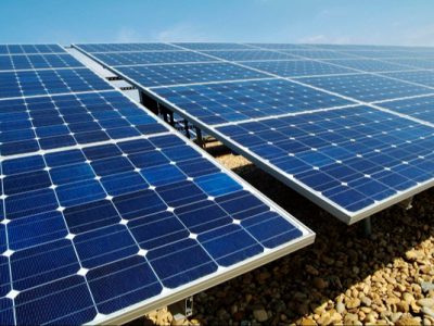 افزایش 13 برابری تولید برق تجدیدپذیر در دستورکار دولت|نیروگاه خورشیدی دامغان 24 برابر ورزشگاه آزادی
