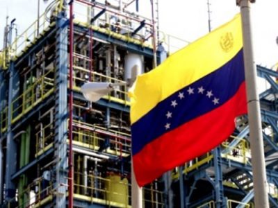 دورخیز شرکت‌های آمریکایی برای ازسرگیری واردات نفت ونزوئلا