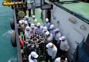 توسعه همکاری‌های پژوهشگاه اقیانوس‌شناسی با حوزه نفت
