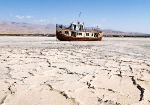 ۳.۱ میلیارد متر مکعب حقابه را نرساندیم/ تا ۵ سال آینده دریاچه ارومیه از نقشه حذف می‌شود؟