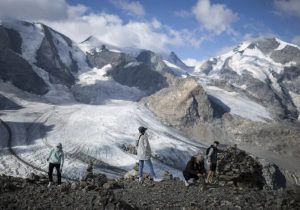 یخچال‌های طبیعی سوئیس با سرعت بیشتری آب می‌شوند
