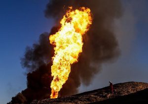آتش‌سوزی در میدان نفتی شادگان/آتش با اقدام سریع مهار شد