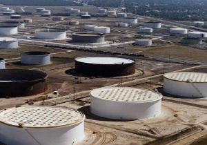 آمریکا ۱۵ میلیون بشکه از ذخایر راهبردی نفت خود را عرضه می‌کند