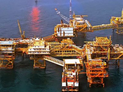 کارگروه ویژه افزایش تولید در میدان‌های نفت و گاز تشکیل شد