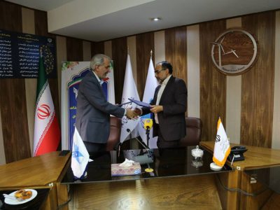 امضای تفاهم­‌نامه احداث نیروگاه­­‌های خورشیدی بین ساتبا و دانشگاه آزاد اسلامی
