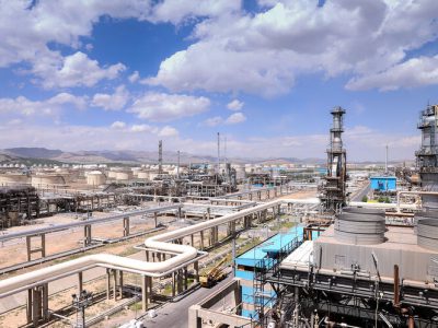 تولید روزانه ۸ میلیون لیتر بنزین با اکتان بالا در پالایشگاه شازند با استفاده از کاتالیست ایرانی