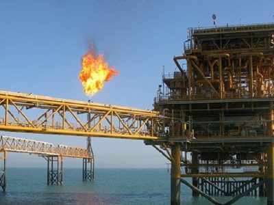 امضای قرارداد توسعه ۴ میدان نفتی و گازی به ارزش ۲ میلیارد دلار در آینده نزدیک