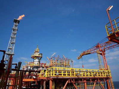 ارزیابی قرارداد توسعه و بهره‌برداری از لایه نفتی پارس جنوبی