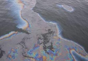 نشت نفت از خط لوله گناوه – خارک پایان یافت