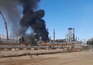 مهار آتش سوزی در واحد تقطیر ۳ پالایشگاه اصفهان