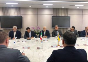 وزیر نفت با مقام‌های بلندپایه ونزوئلایی دیدار و گفت‌وگو کرد