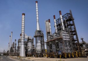 تولید پایدار سوخت در پالایشگاه تهران با تنوع‌بخشی به سبد محصولات